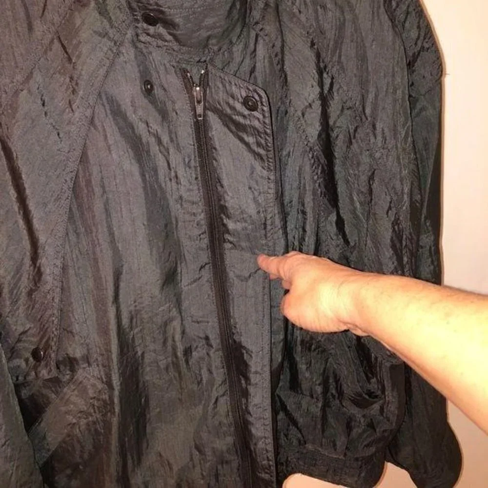 Urban Equipment Windbreaker Jacket Mens Large L Vintage Nylon Black Zipper Snaps